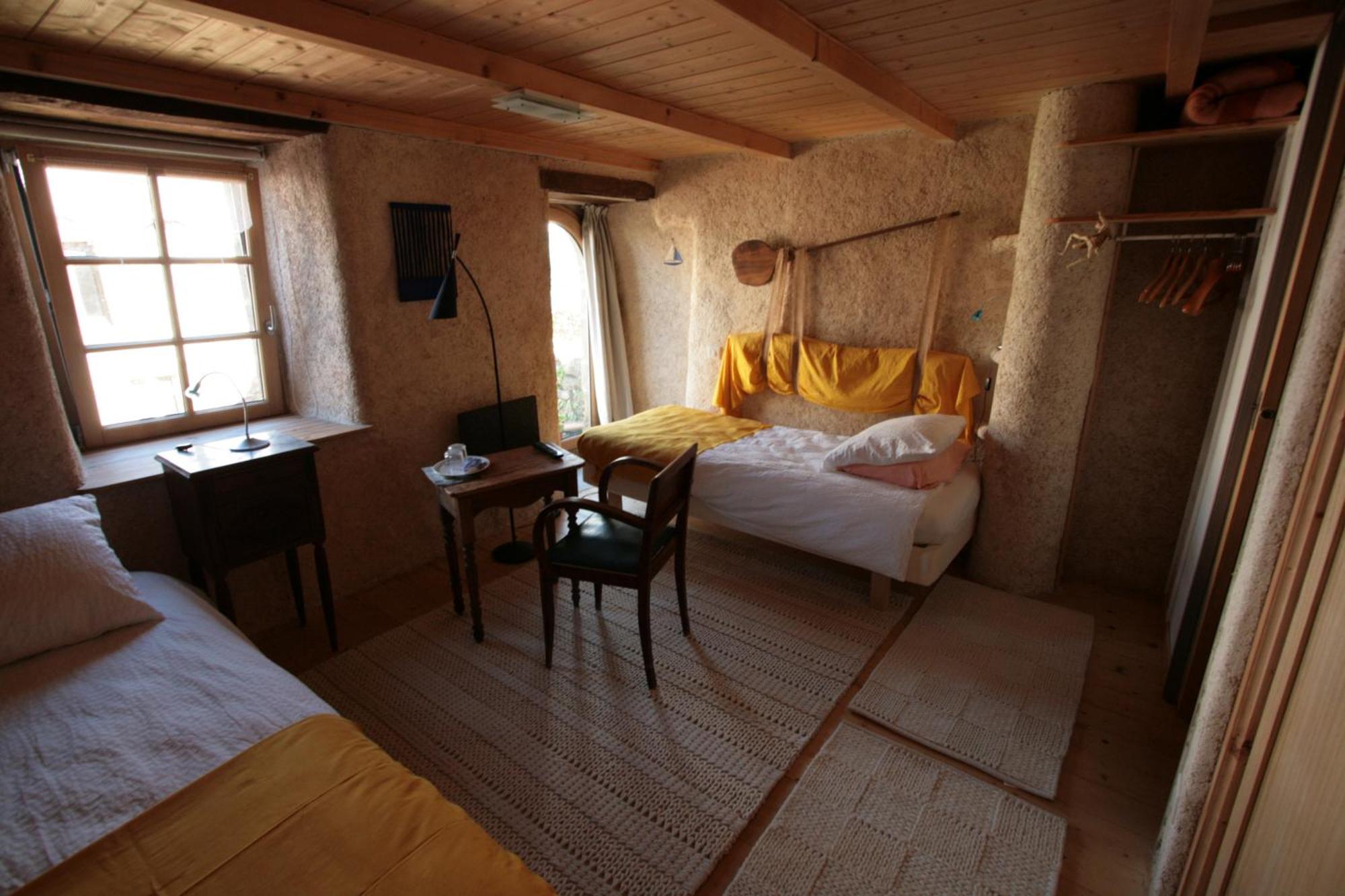 Le Magasin A Sel Bed & Breakfast Crozon Exterior photo