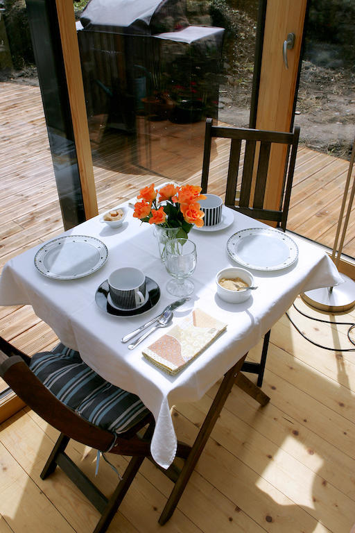 Le Magasin A Sel Bed & Breakfast Crozon Exterior photo